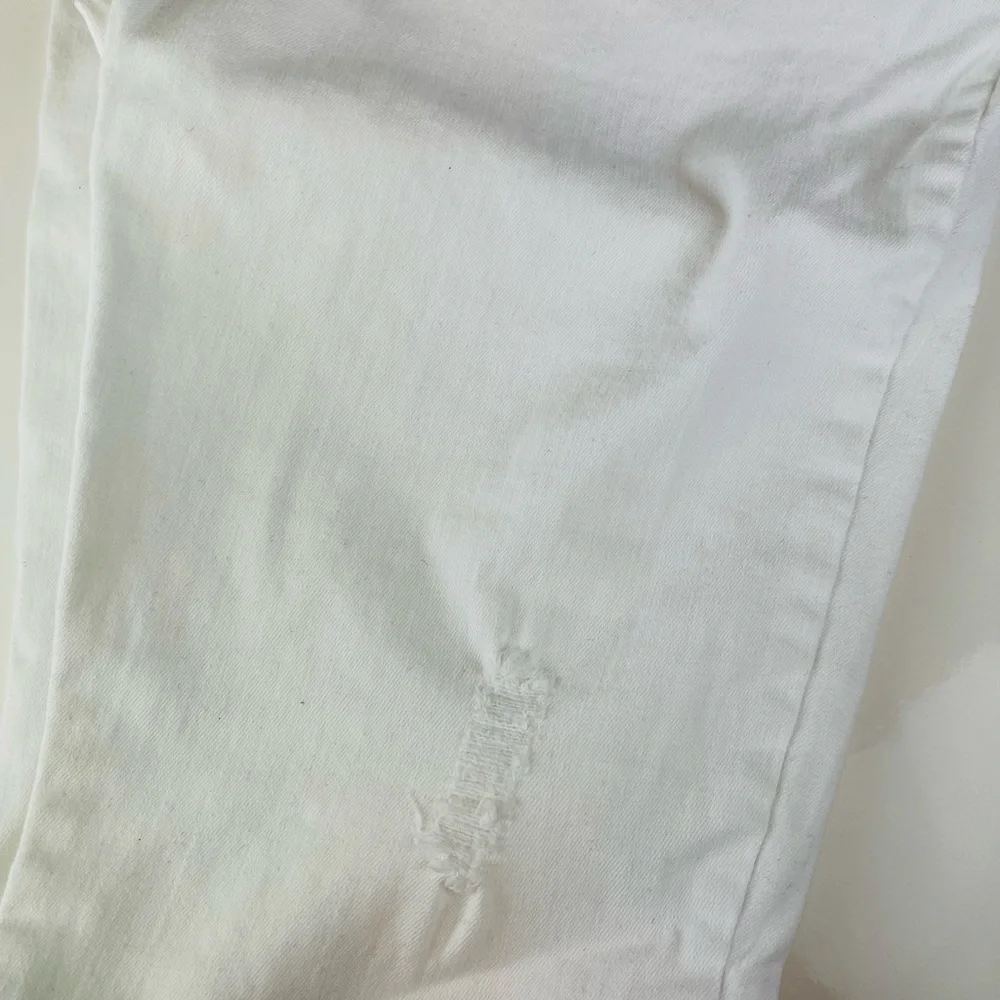 The Children’s Place Big Girls Fashion Distressed Denim in size 14